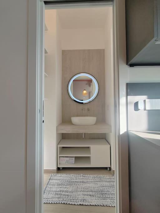 -city Gem- Stylish Urban Escape -lambrate-
