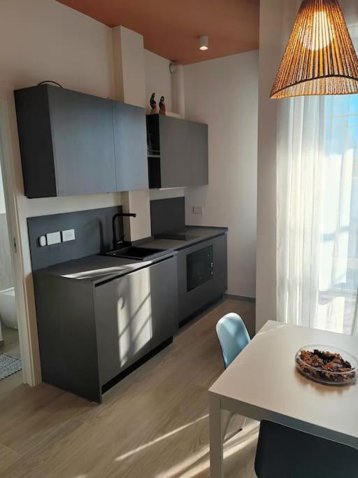 -city Gem- Stylish Urban Escape -lambrate-